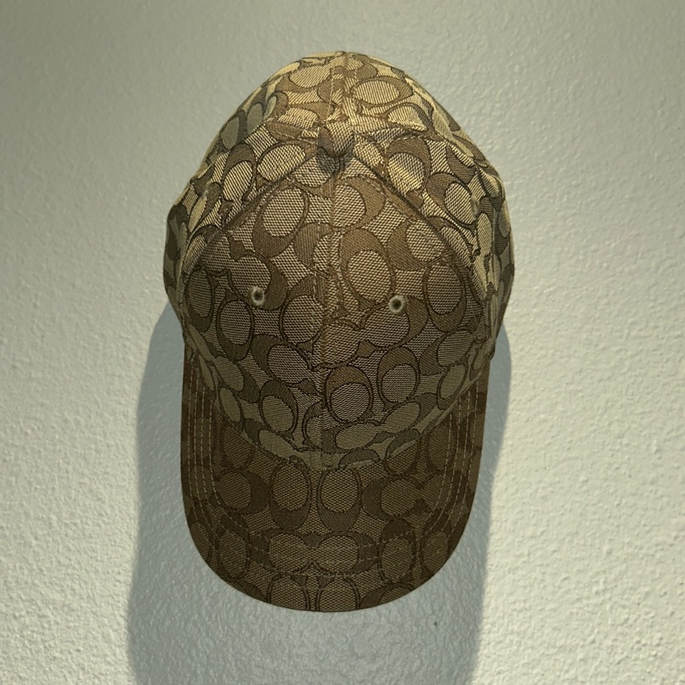 Coach hat